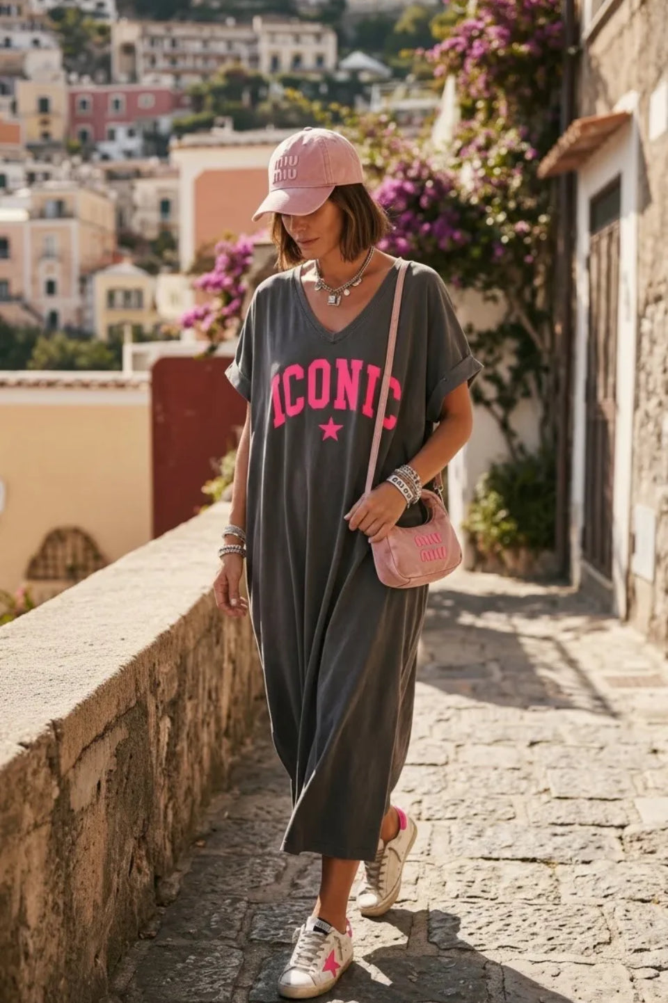 Robe iconic